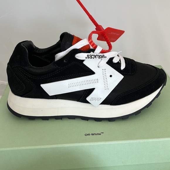 Off-White Virgil Abloh HG Runner Arrow Trainers - Picture 3 of 16